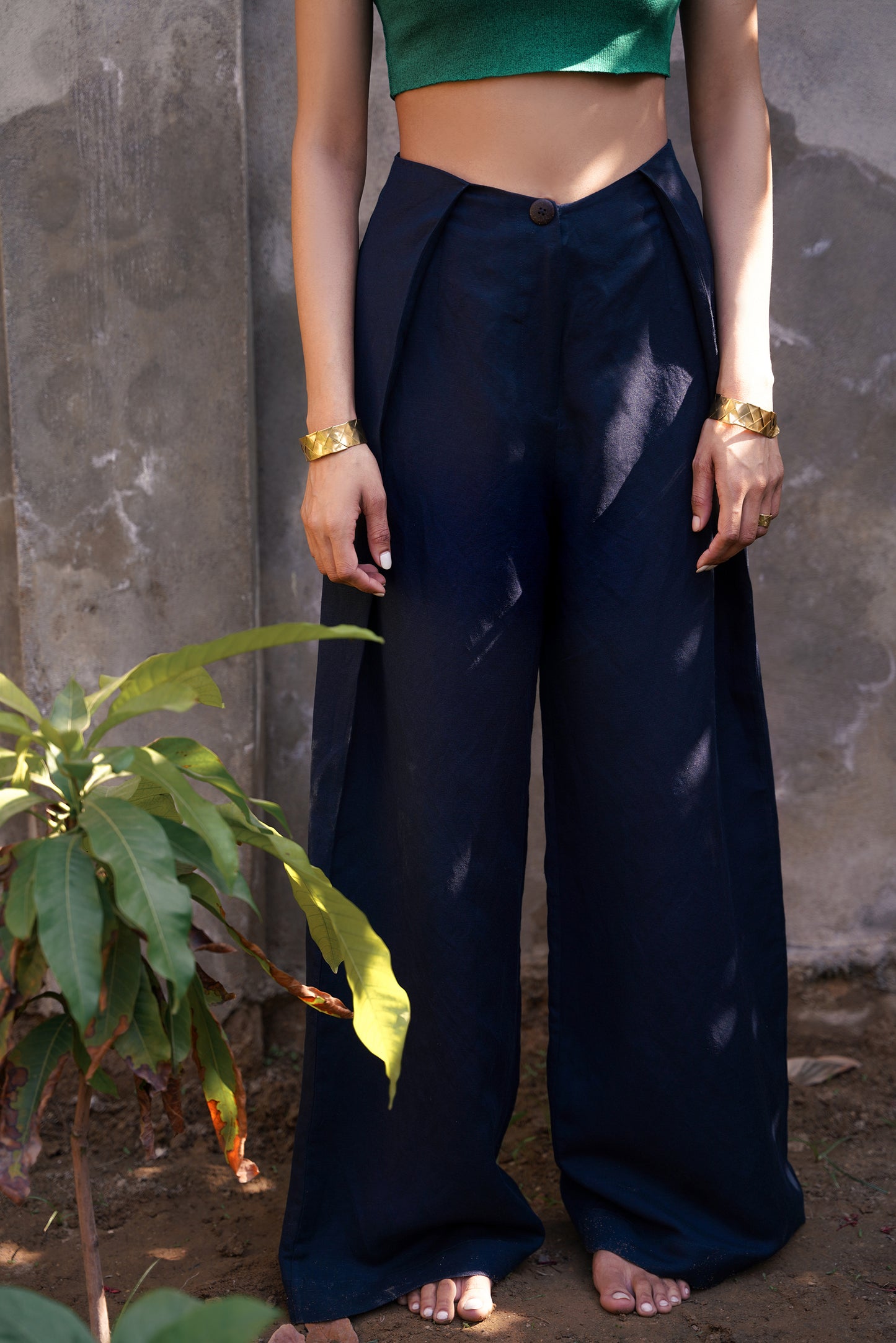 Layla Wide-legged Pleated Pants